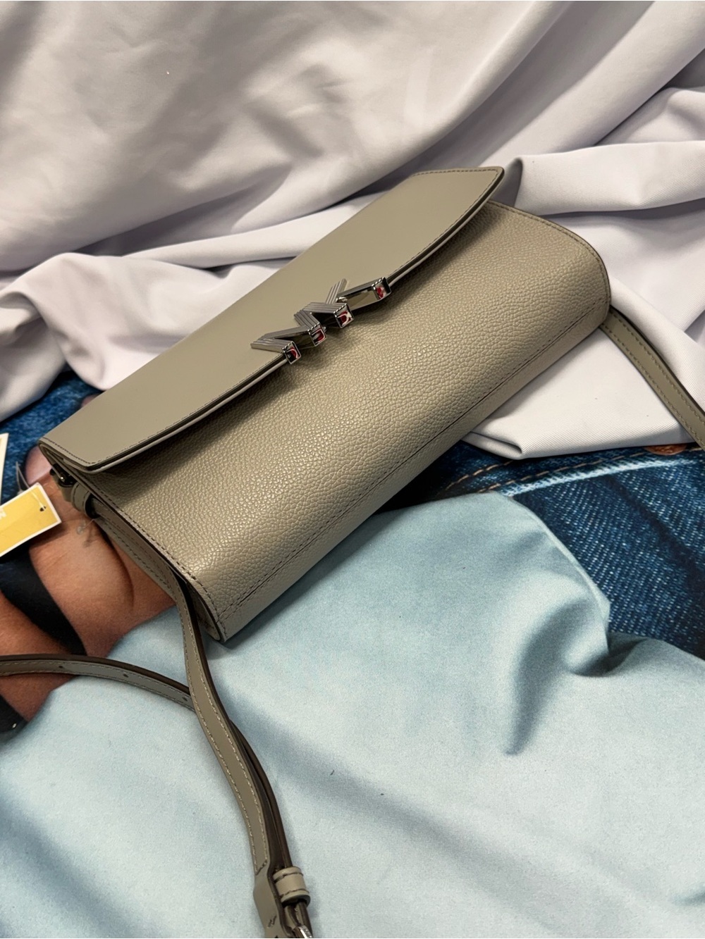 (new+tag) Michael Kors Montgomery leather large crossbody clutch grey crossbody - Picture 6 of 12